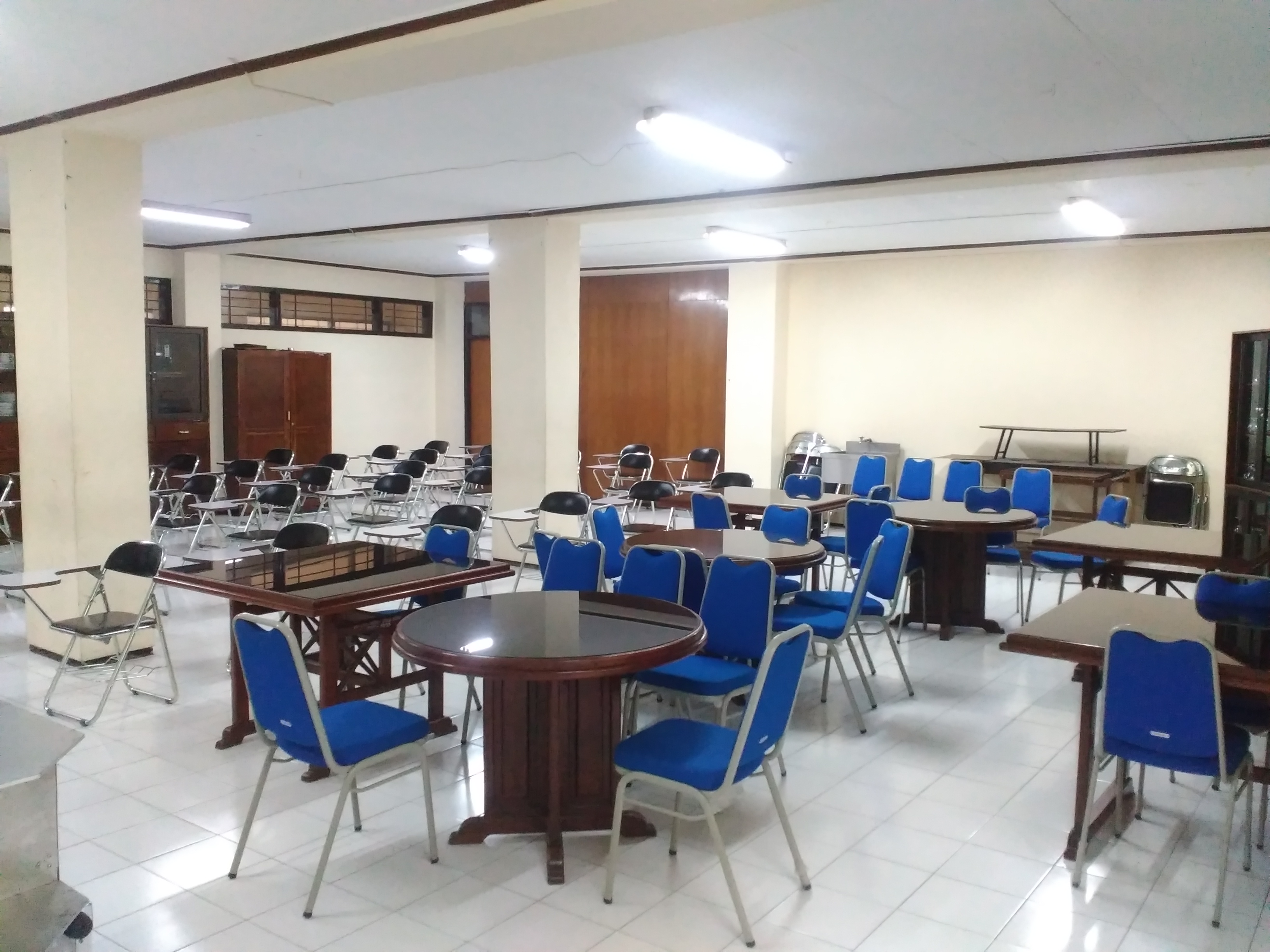 Laboratorium Tata Hidang Jurusan Tata Boga